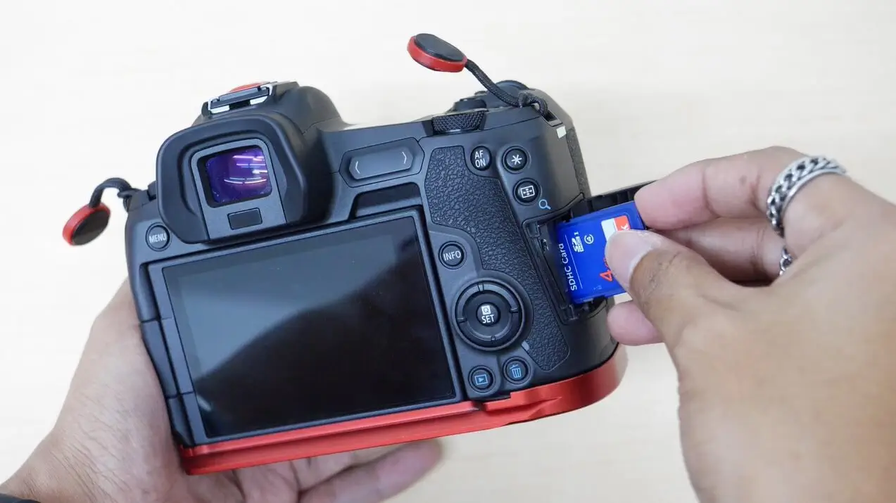 update firmware canon eos r