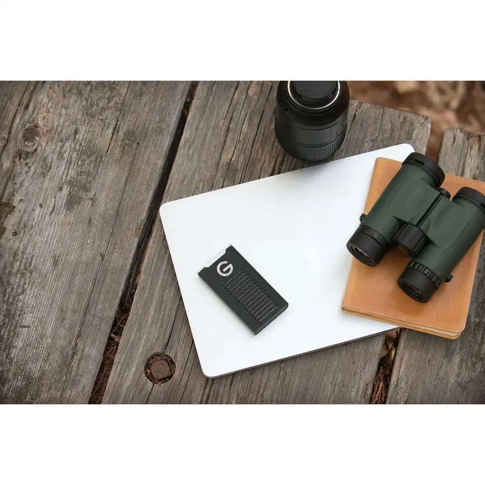 SanDisk Professional G-DRIVE SSD USB 3.2 Gen 2 Type-C Portable SSD
