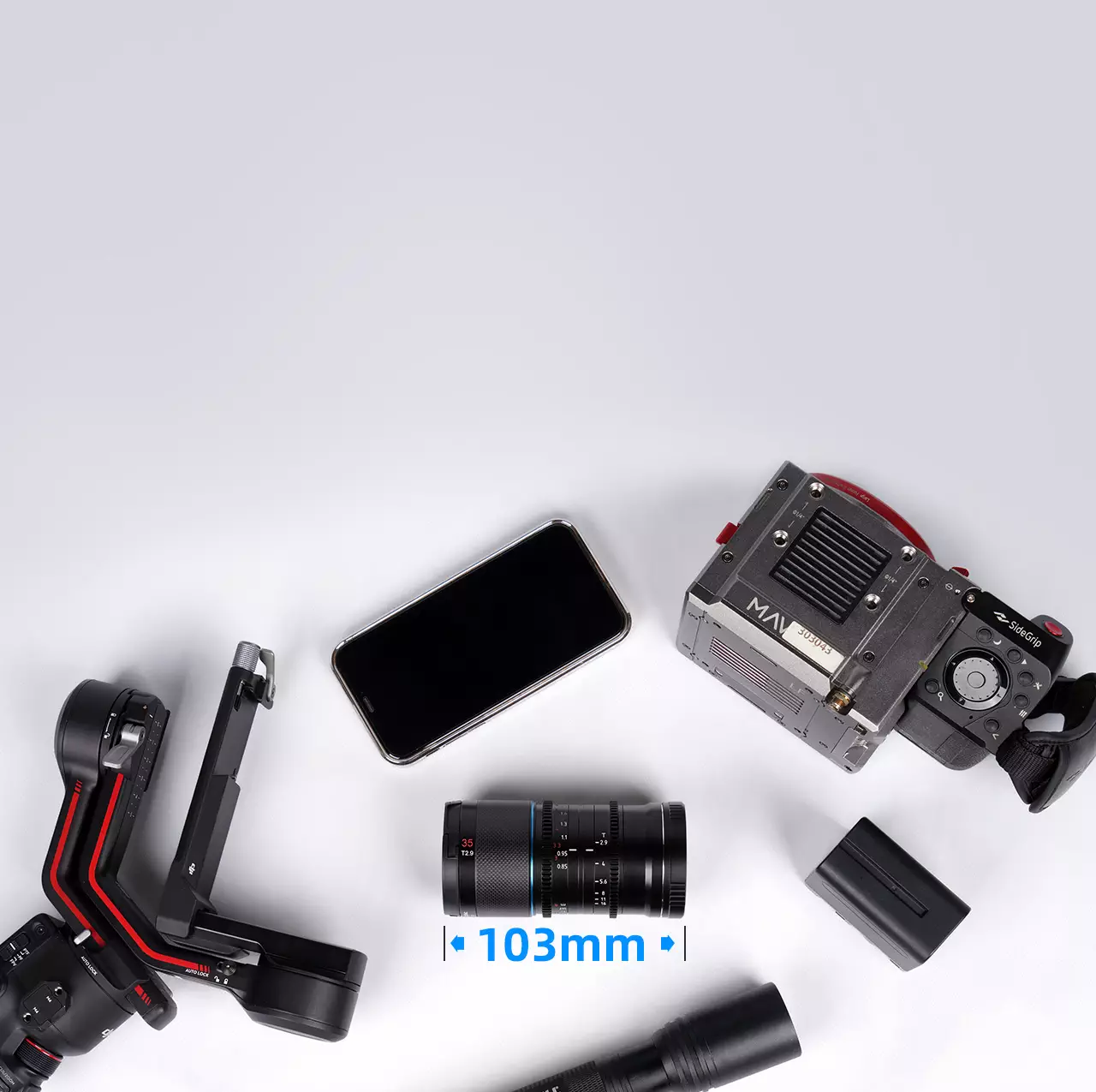 Sirui Saturn 35mm T2.9 1.6x Carbon Fiber Full-Frame Anamorphic Lens Detail